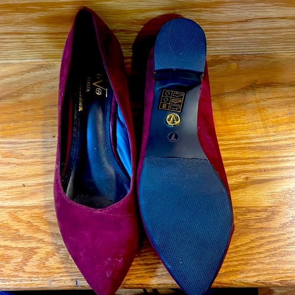 Versace Burgundy Heel Dressy Shoes - Picture 3 of 5